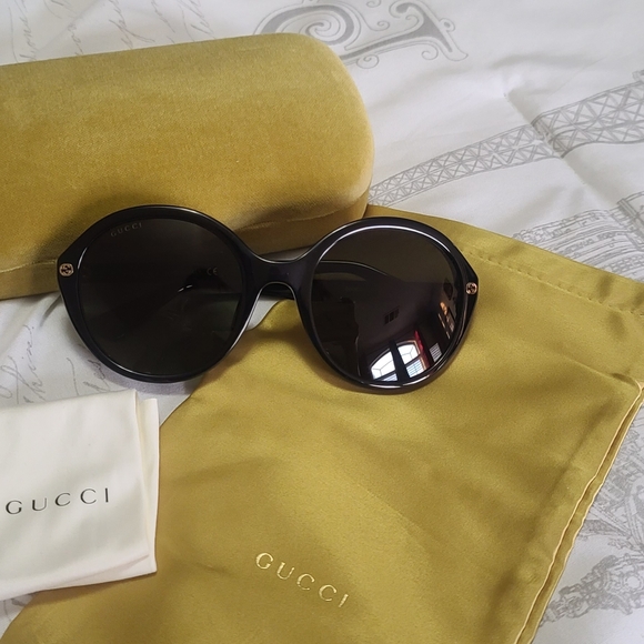 GUCCI SUNGLASSES 🕶 😎